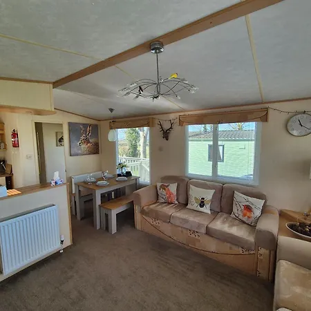 Kompleks wypoczynkowy 24 The Beeches *